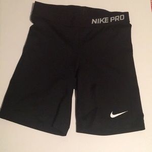 (New) Nike Compression Shorts